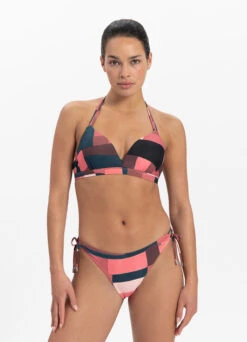 Neue Produkte 13 BEACHLIFE Savanna Halter Bikinitop