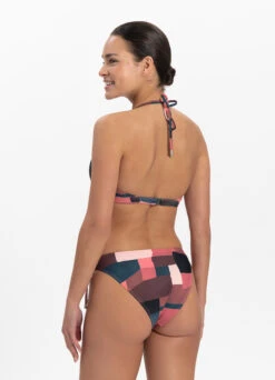 BEACHLIFE Savanna Halter Bikinitop 7 BEACHLIFE Savanna Halter Bikinitop -Outlet BEACHLIFE Store 106 295 217 295 3 1