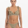 BEACHLIFE Woodstock Ruffle Bikinitop