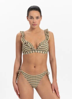 BEACHLIFE Woodstock Ruffle Bikinitop