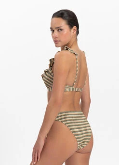 BEACHLIFE Woodstock Ruffle Bikinitop -Outlet BEACHLIFE Store 125 080 217 080 3 1