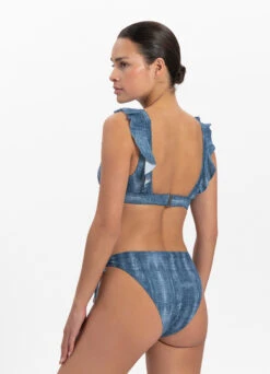 BEACHLIFE Denim Ruches Bikinitop 7 BEACHLIFE Denim Ruches Bikinitop -Outlet BEACHLIFE Store 127 620 217 620 3 1