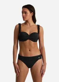 BEACHLIFE Black Embroidery Omslag Bikinibroekje 7 BEACHLIFE Black Embroidery Omslag Bikinibroekje -Outlet BEACHLIFE Store 265117 966 265201 966 front1