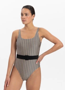 BEACHLIFE Monogram Buckle Badpak